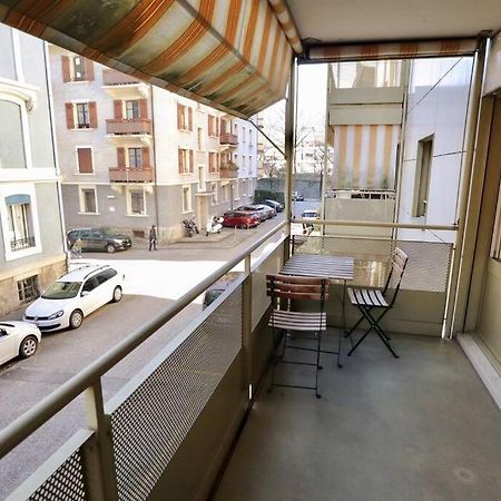 Comfortable, Very Well Located Between Train Station And Lake! Lausanne Exteriör bild